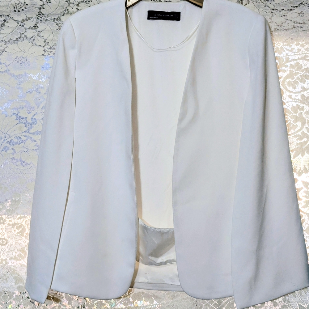 Elegant White Women's Blazer